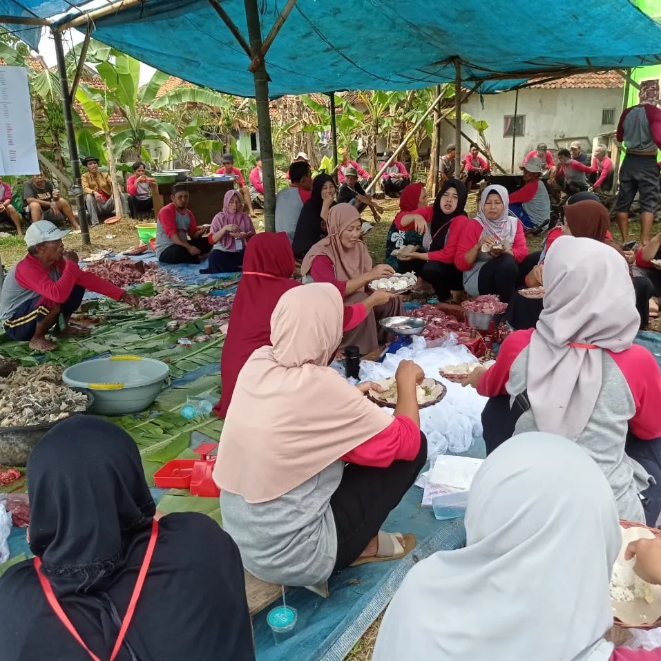 Masyarakat Desa Kertayasa Berqurban Serentak