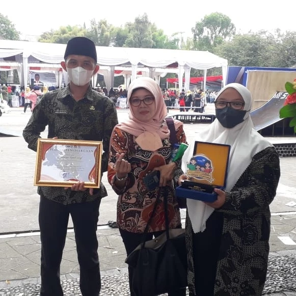 Puncak Peringatan Hari Keluarga Nasional Ke 29 Tingkat Provinsi Jawabarat