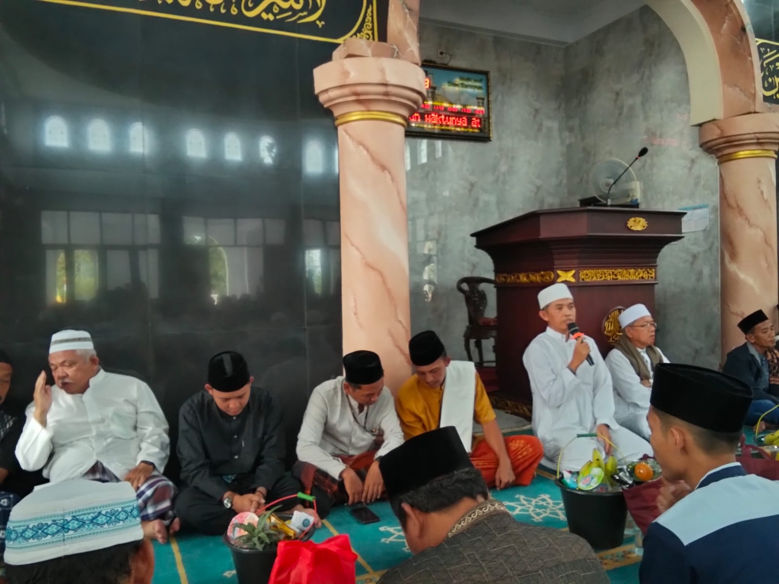 Perayaan Maulid Nabi Muhammad SAW di Masjid Attaqwa Desa Kertayasa Berlangsung Khidmat